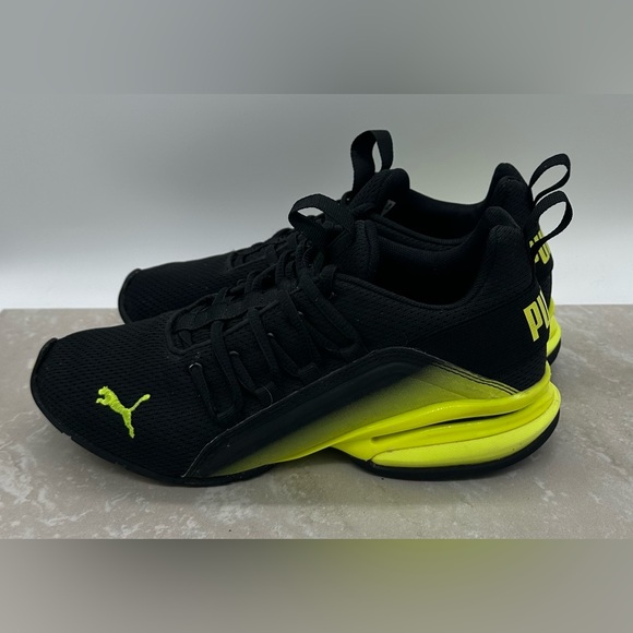 Boys puma shoes Sz 6C - Picture 3 of 8